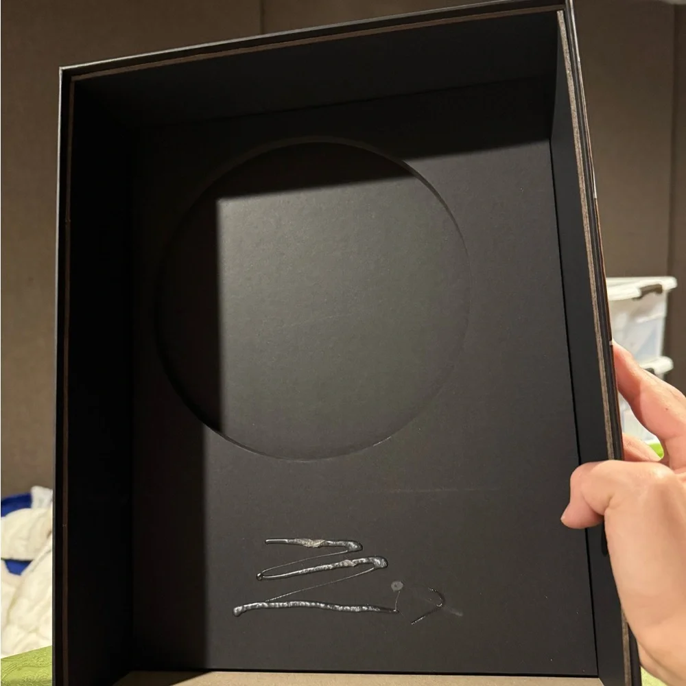 Dior box